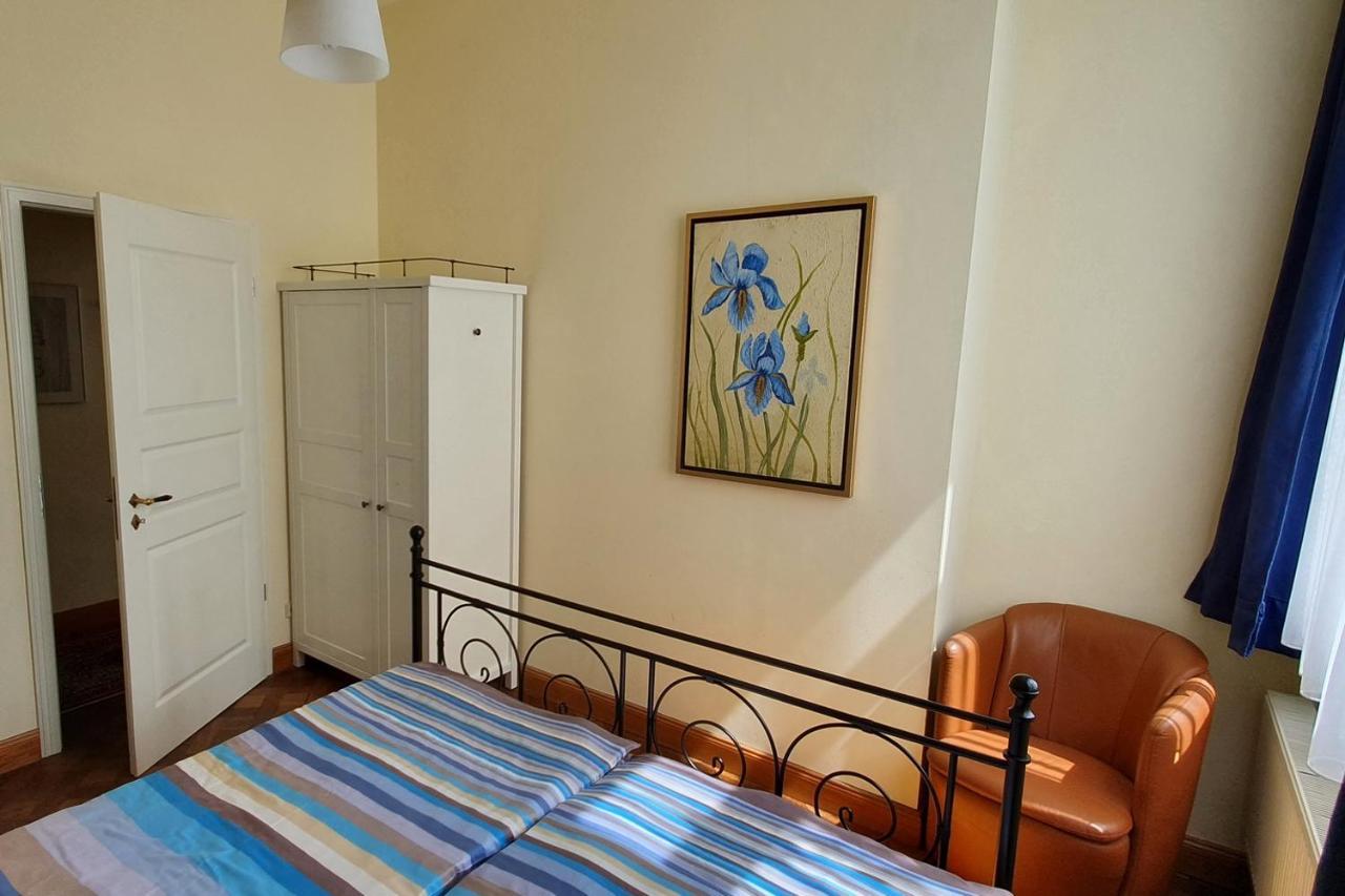 Ferienwohnungen Villa Haniel Carl Dresda Esterno foto