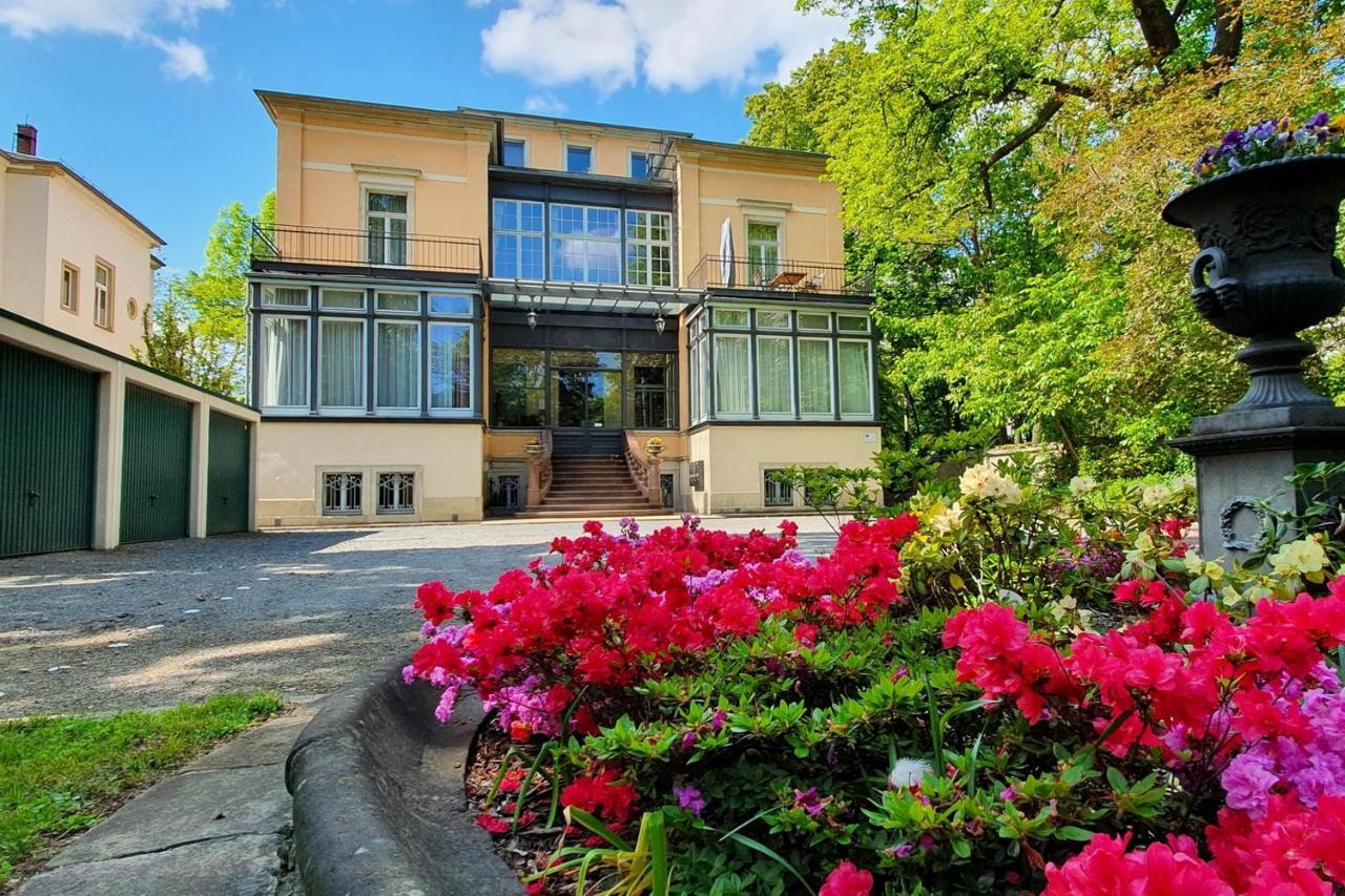 Ferienwohnungen Villa Haniel Carl Dresda Esterno foto